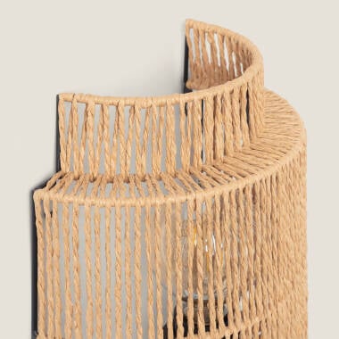 Wandlamp Xalvano van rotan, vooraanzicht