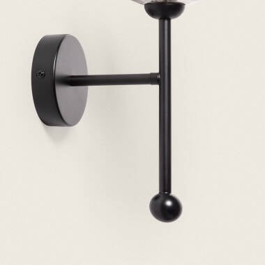 Wandlamp Kembaro detail van het getinte glas