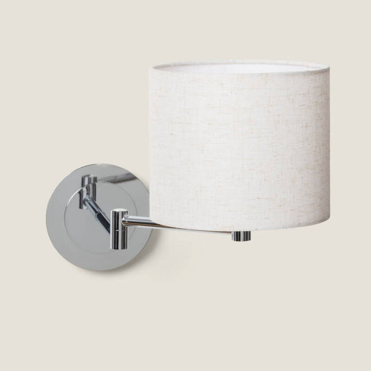 Wandlamp Tervaro met chromen frame en linnen kap