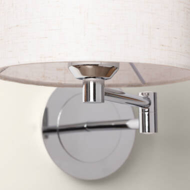 Wandlamp Tervaro aan de wand gemonteerd