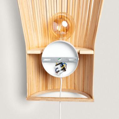 Wandlamp Burnivo gemonteerd aan de wand