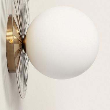 Wandlamp Kustano zijaanzicht van de glazen bol