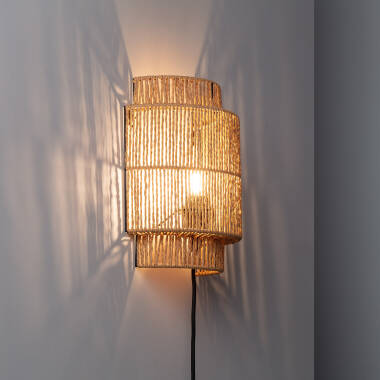 Wandlamp Xalvano, detail van het vlechtwerk