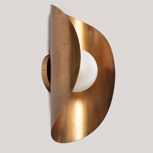 Wandlamp Zandivo met messingkleurig metalen frame en glas