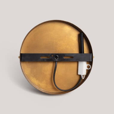 Wandlamp Lombaro in een interieur