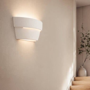 Wandlamp Hardaro van gips, vooraanzicht
