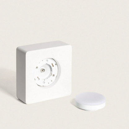 LOMVARO gipsen plafondspot in een interieur