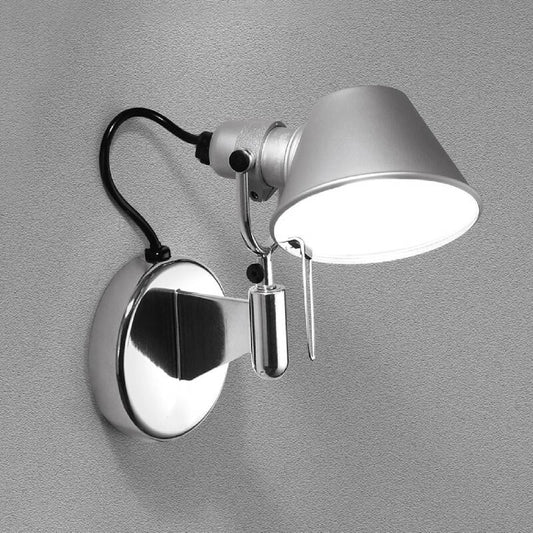 Wandlamp Ilmaro van aluminium met E14 fitting