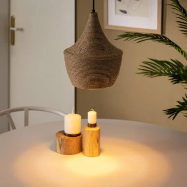 BREGANO hanglamp in naturel in een interieur