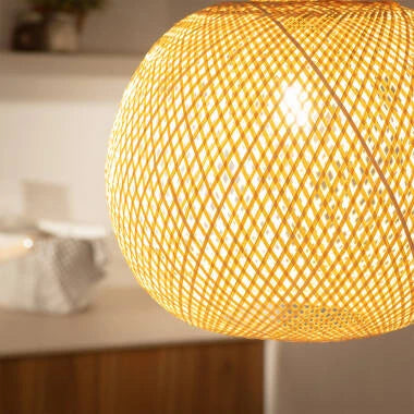 ESPILANO hanglamp boven een eettafel