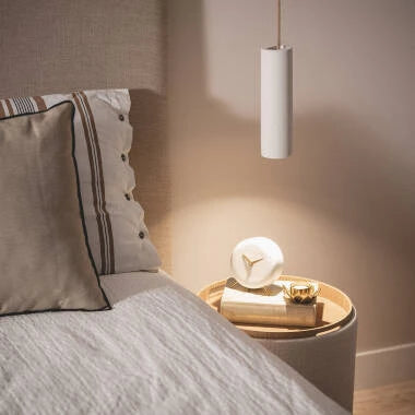 NUBARO hanglamp in beige in een interieur