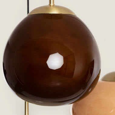 Hanglamp Ludrano in bruin boven een eettafel