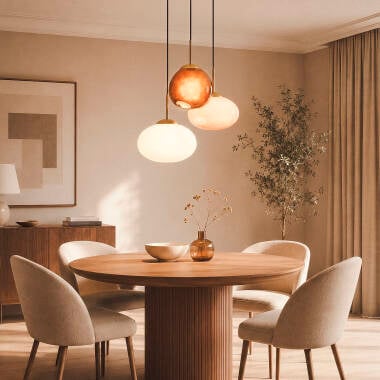 Hanglamp Ludrano in bruin detail van een glazen kap