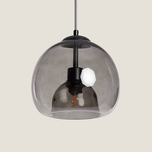 Hanglamp Dalcano met zwarte glazen kap