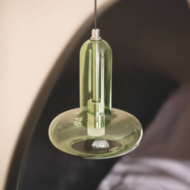 Hanglamp Cordano in groen in een interieur