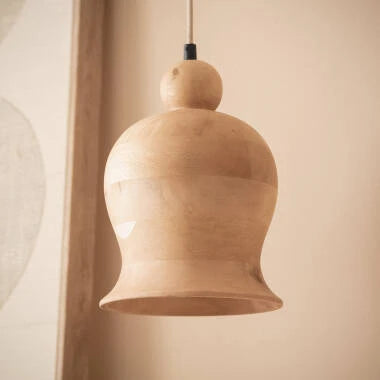 RAVTARO hanglamp in een interieur