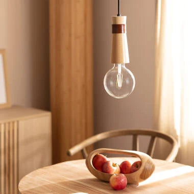 Detail van de houten kap van de EFTARO hanglamp