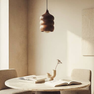 TIRBARO hanglamp in een interieur