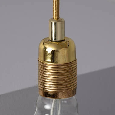Detail van de smalle buis van de HESTRAVO hanglamp