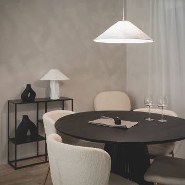 GLOSTARO hanglamp in een woonkamer