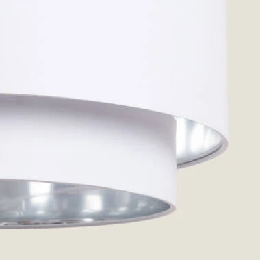 AMRIVANO hanglamp in wit boven een eettafel