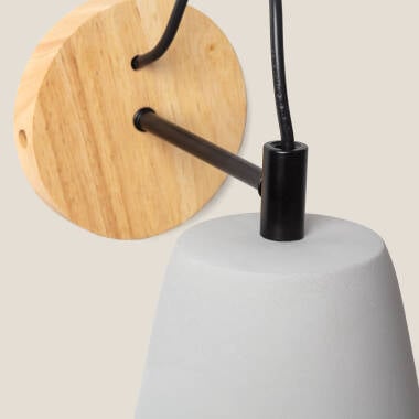 Wandlamp Indavo detail van het houten accent