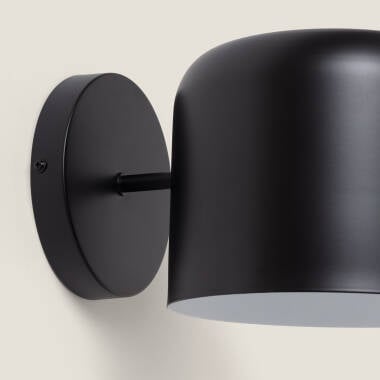 Wandlamp Ilvano gemonteerd aan de wand