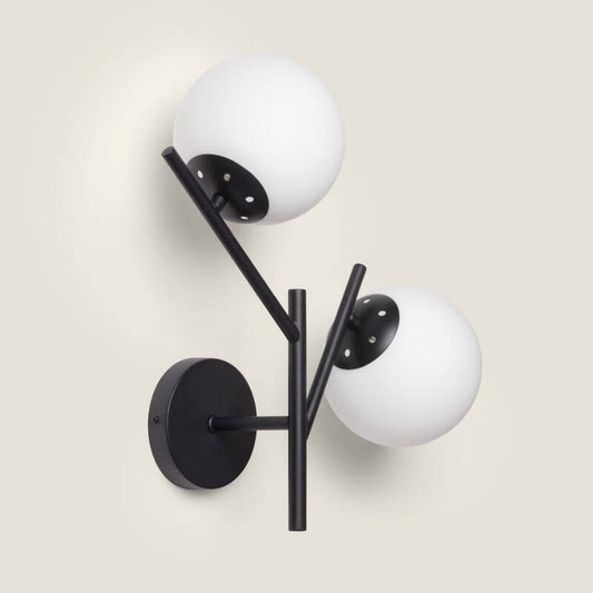 Wandlamp Delvano van zwart metaal en glas