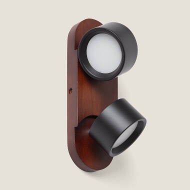 Detail van de houten wandplaat van wandlamp Fostaro
