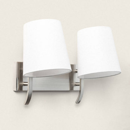 Wandlamp Imbraro in wit metaal met twee conische kappen