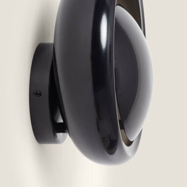 Wandlamp Jandaro detail van de metalen opbouw