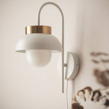 Wandlamp Umbraro met glazen lens, detail
