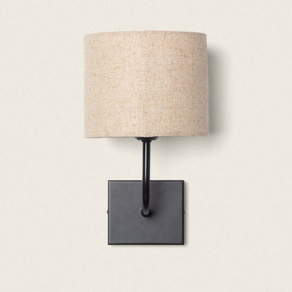 Wandlamp Jombaro zijaanzicht van de stoffen kap