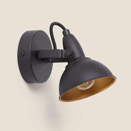 Wandlamp Selvano in zwart metaal met richtbare spot